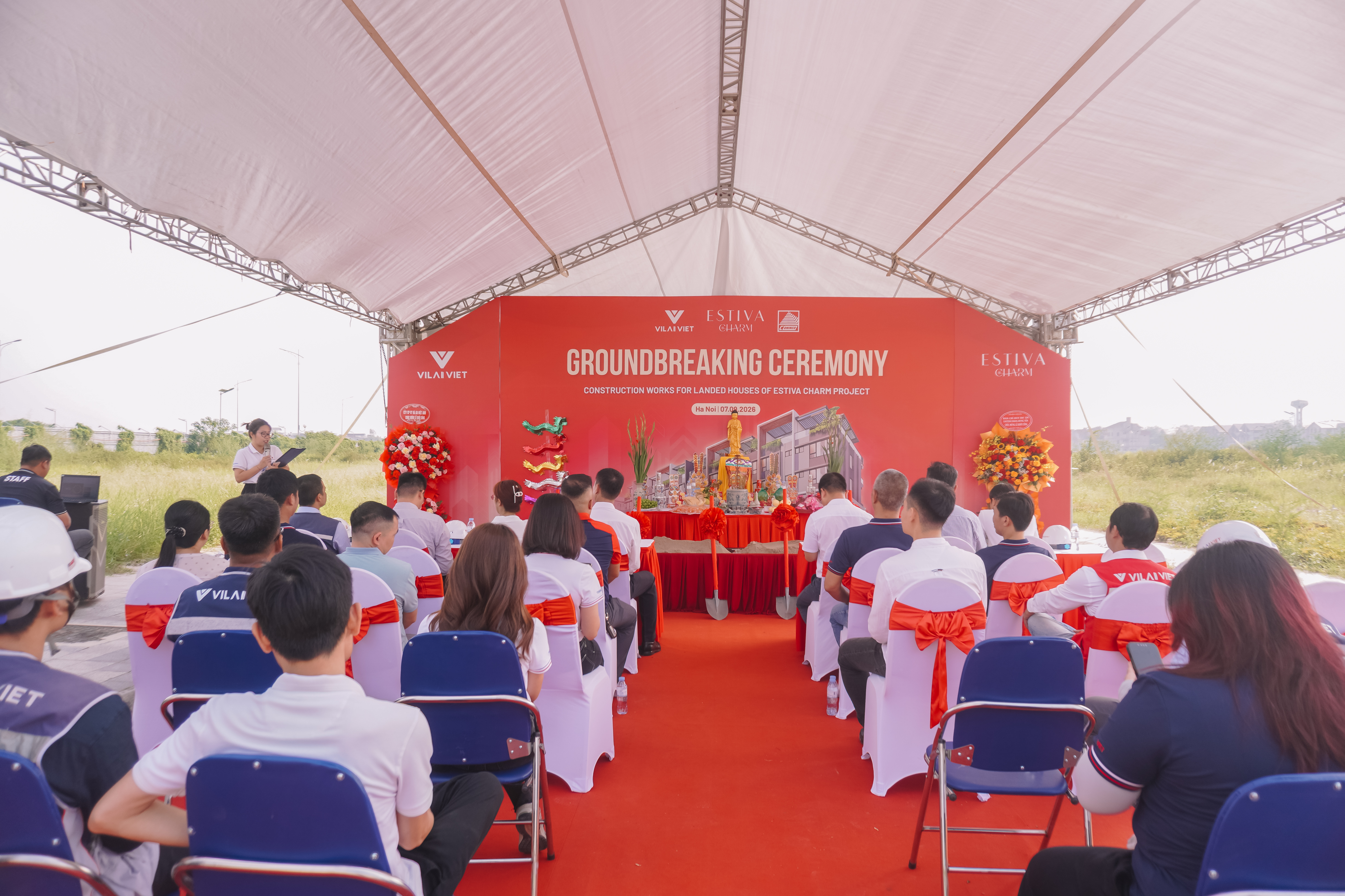 General contractor Vilai Viet organized the ground breaking ceremony for the Estiva Charm project.